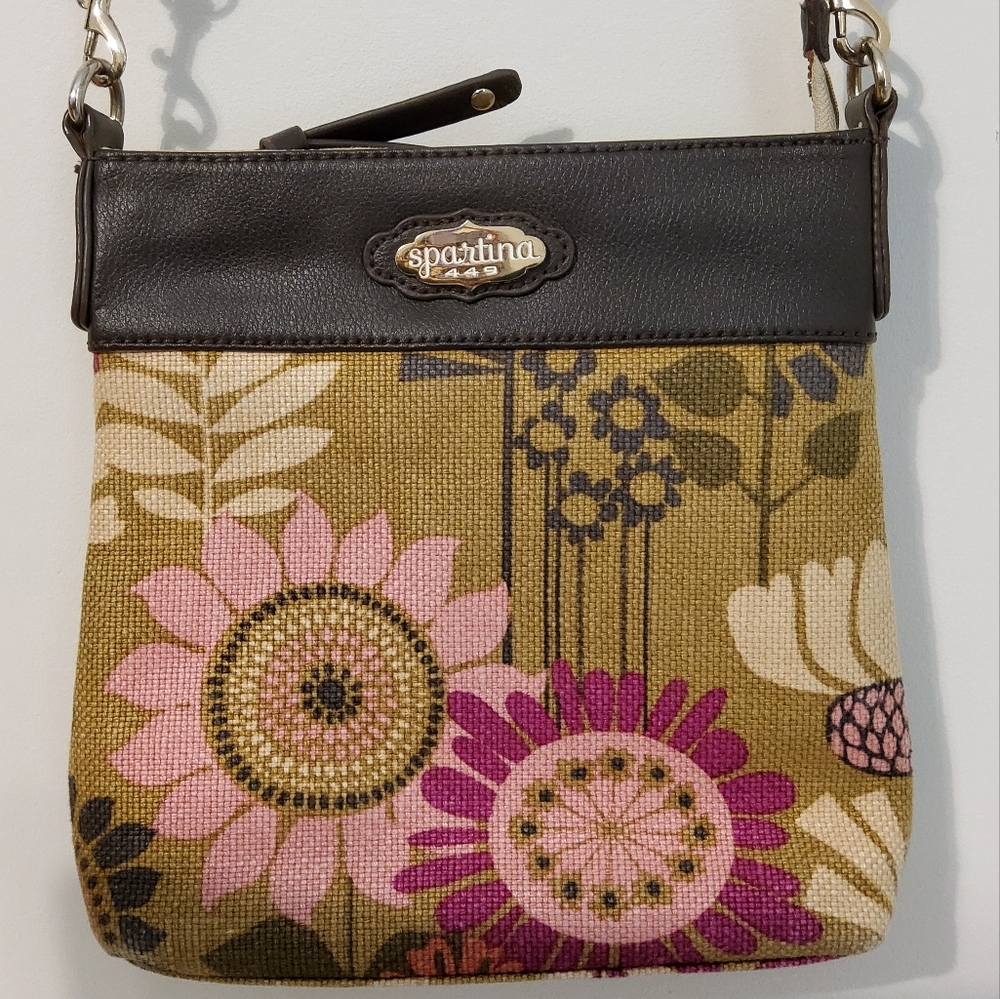 Purse - Picture 1 of 10